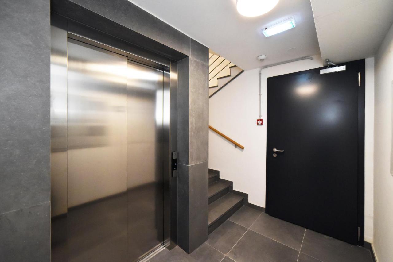 Ophelia Apartment With Parking Zagreb Ngoại thất bức ảnh