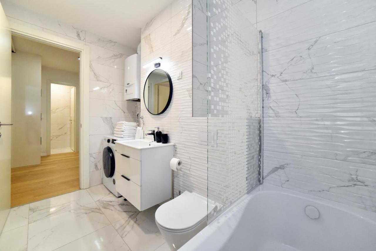Ophelia Apartment With Parking Zagreb Ngoại thất bức ảnh