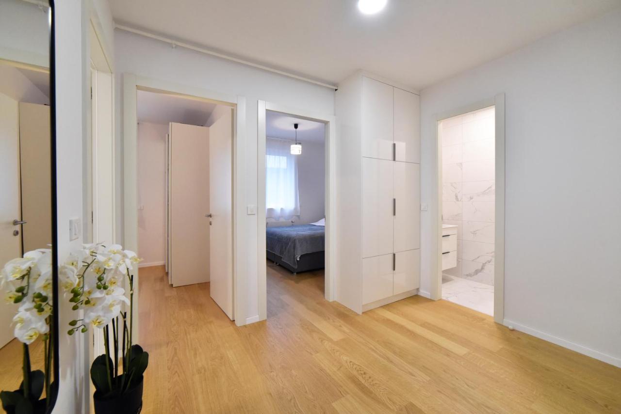 Ophelia Apartment With Parking Zagreb Ngoại thất bức ảnh